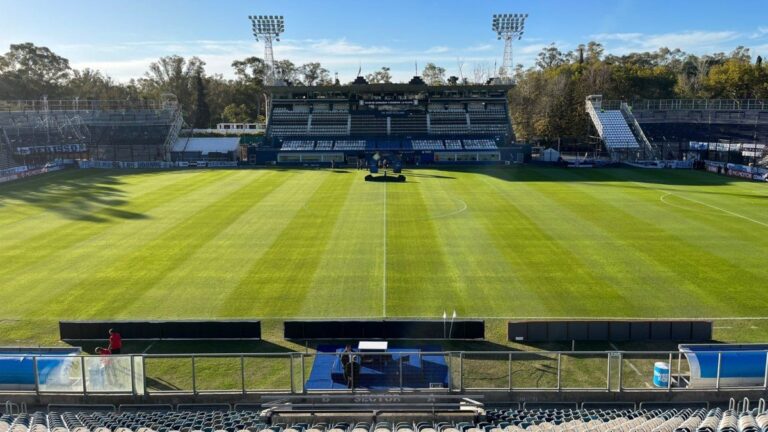 Fútbol libre por celular: cómo ver en vivo Gimnasia de La Plata vs River