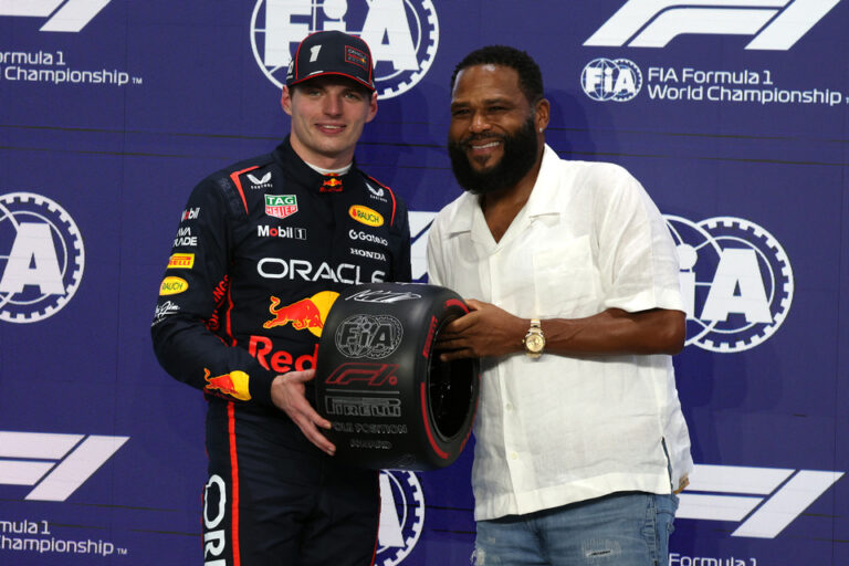 Fórmula 1: Verstappen aprovechó un error de McLaren y se quedó con la pole