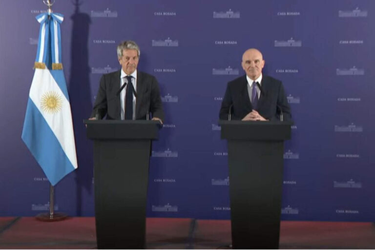 Ley de Inocencia Fiscal: presentan un proyecto para impulsar el uso de dólares