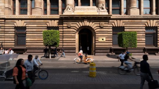 Banxico realiza cuarto recorte de tasas de medio punto