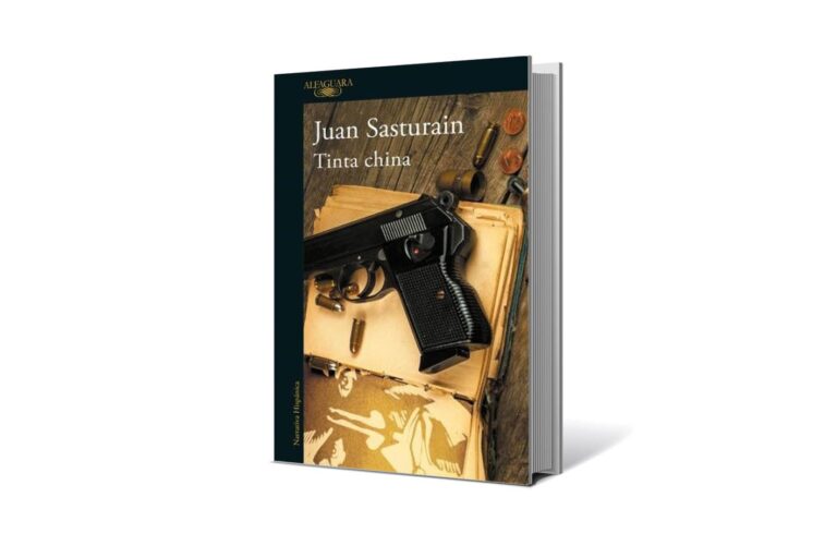 Reseña: Tinta china, de Juan Sasturain