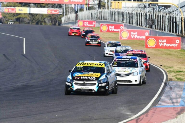 El espectacular final en el Turismo Pista que le dio el triunfo a Agustín Canapino