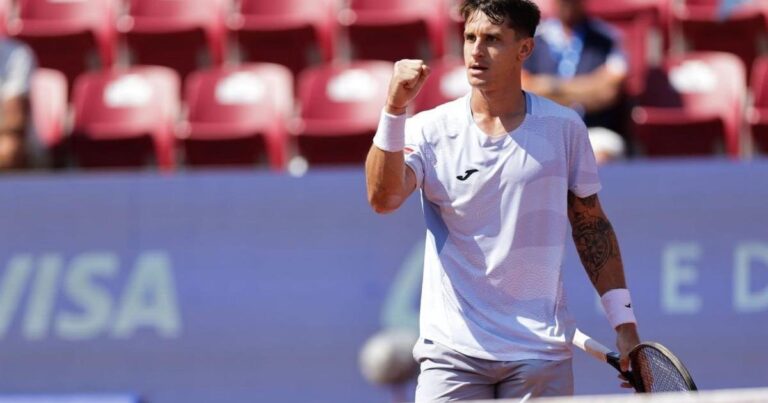 Ugo Carabelli se metió en semis del ATP 250 de Umag y se garantizó un lugar en el top 50