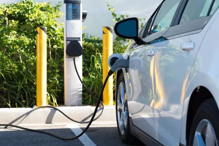 Más vehículos eléctricos