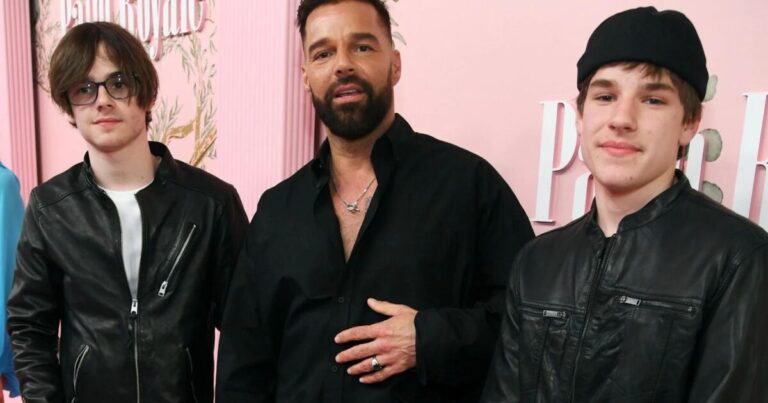 Enormes! Ricky Martin mostró cómo están sus hijos Matteo y Valentino a los 16 años «Más altos que yo»