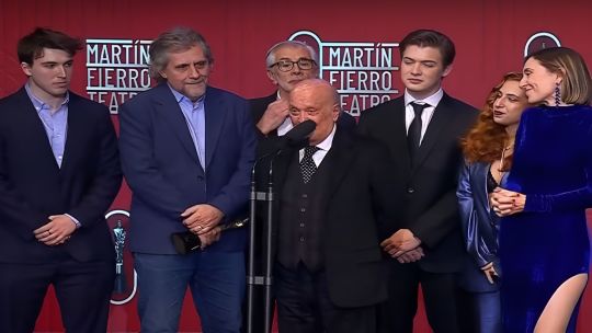 Con el Martín Fierro en mano, «Cuando Frank conoció a Carlitos» sigue haciendo historia en el teatro