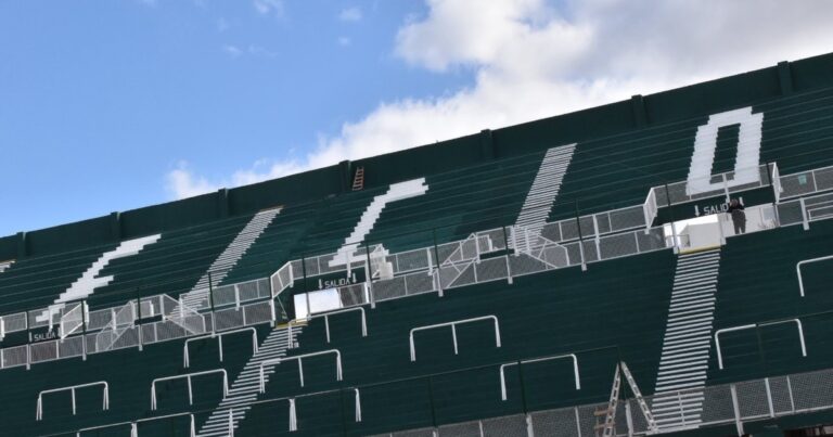 Noche de estreno: el club del Ascenso que inaugurará tribuna
