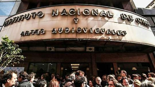 El INCAA de Milei: festeja el superavit en lugar de películas