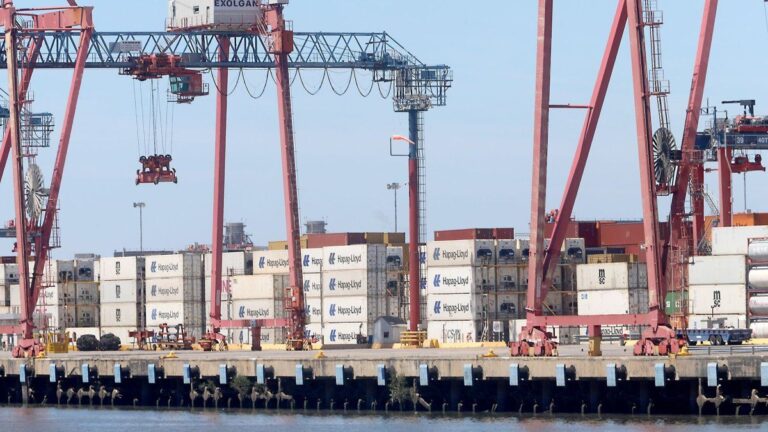 El superávit comercial se aceleró en julio a u$s988 millones, un nuevo máximo en 2025