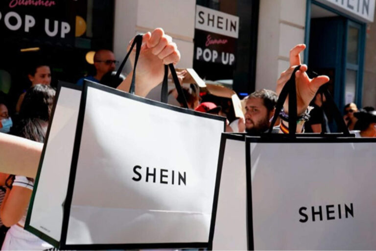 Empresarios prebendarios impulsan una ley anti Shein para encarecer la ropa importada