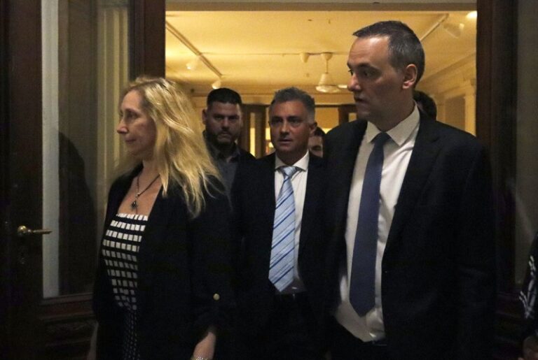 Paranoia total de Milei por la filtración de audios de Karina en la Casa Rosada