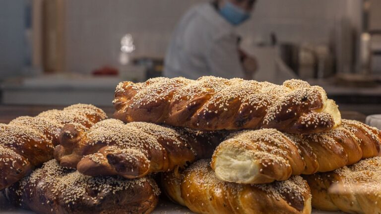 Panaderías en crisis: en 18 meses cerraron 14.000 locales y la venta de facturas cayó un 85%