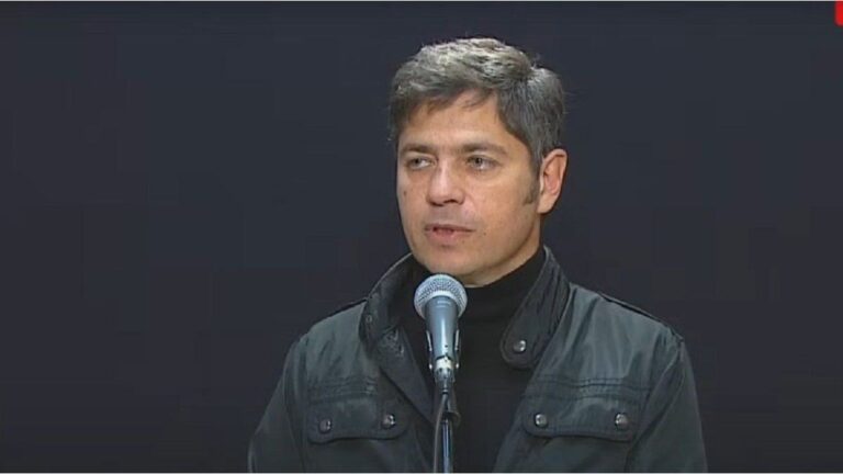 Votó Axel Kicillof: «Los oficialismos tenemos que escuchar a las urnas»