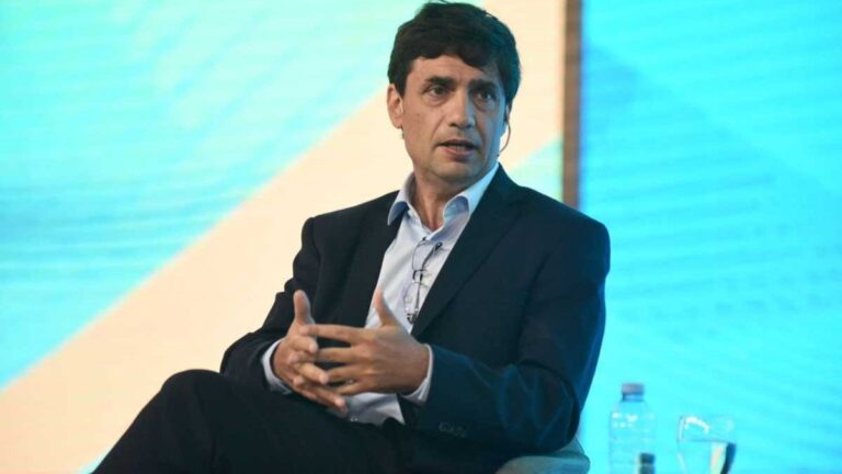 Hernán Lacunza advirtió por las limitaciones del plan económico de Javier Milei: «Tiene reservas negativas»