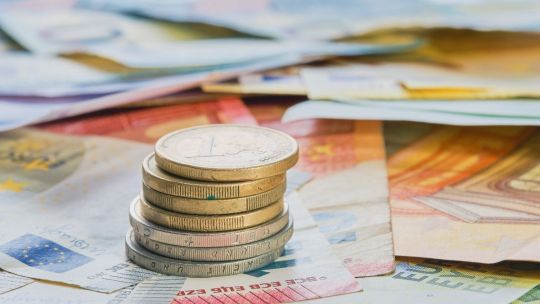 A cuánto cerró el euro blue hoy jueves 23 de octubre